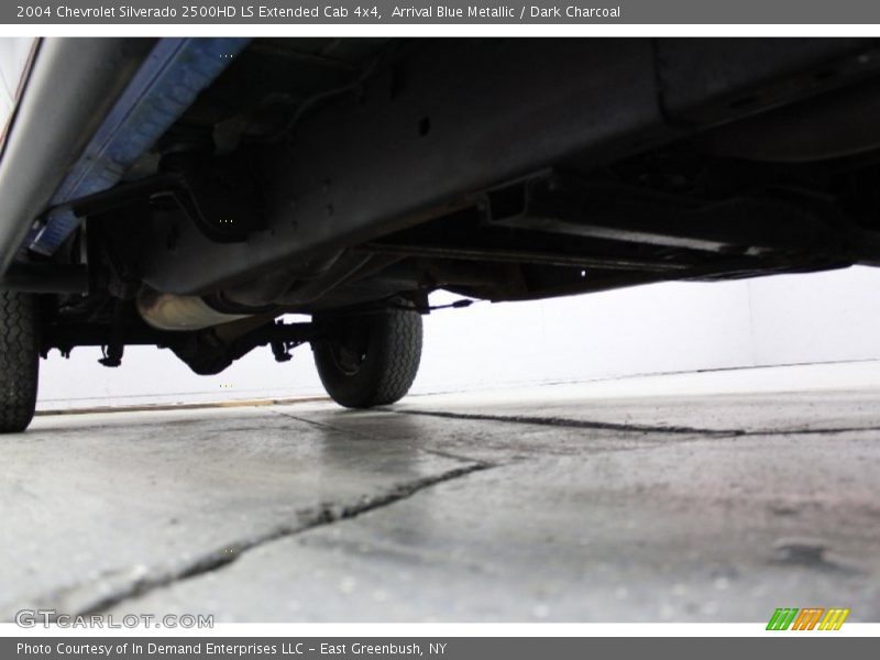 Arrival Blue Metallic / Dark Charcoal 2004 Chevrolet Silverado 2500HD LS Extended Cab 4x4