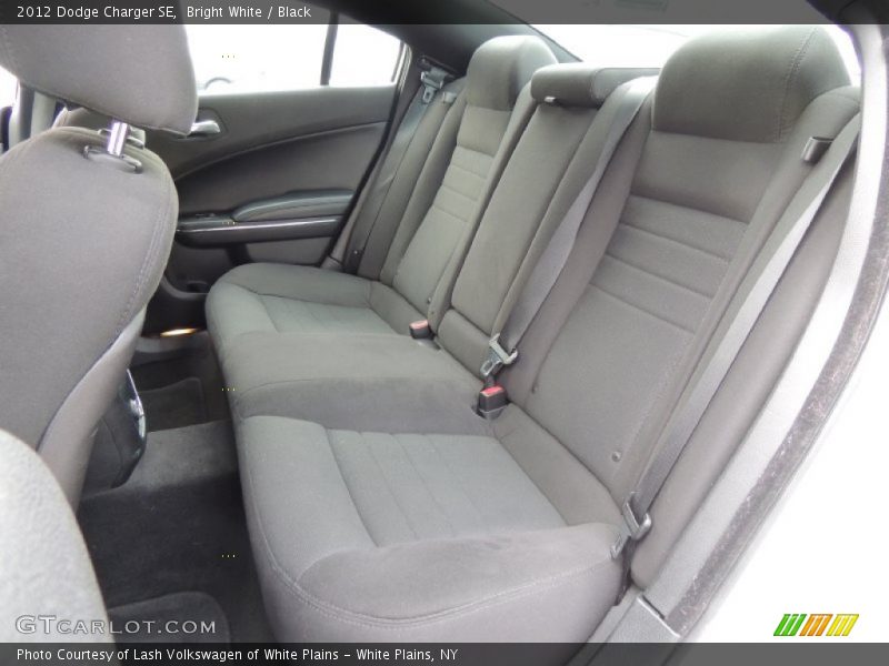 Bright White / Black 2012 Dodge Charger SE