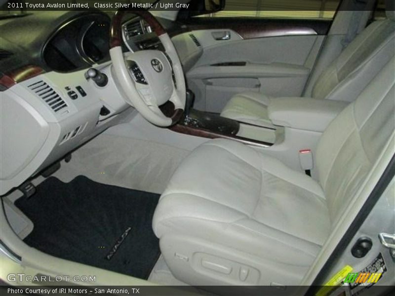 Classic Silver Metallic / Light Gray 2011 Toyota Avalon Limited