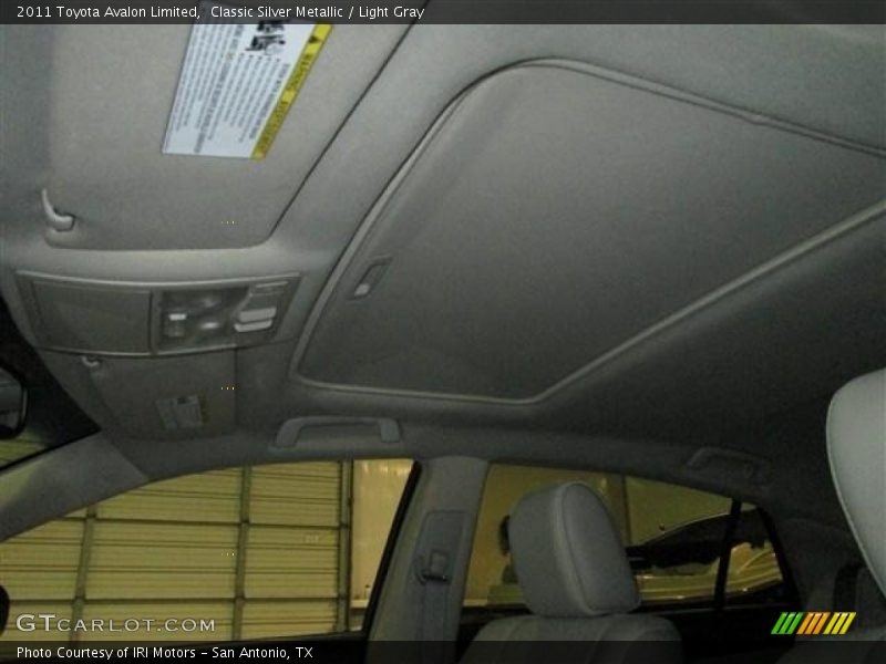 Classic Silver Metallic / Light Gray 2011 Toyota Avalon Limited