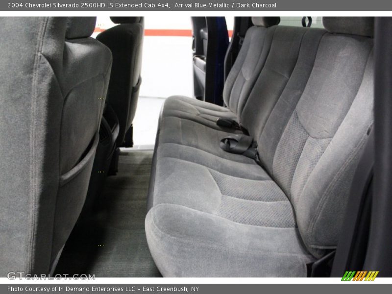 Arrival Blue Metallic / Dark Charcoal 2004 Chevrolet Silverado 2500HD LS Extended Cab 4x4