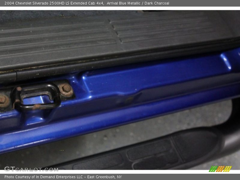 Arrival Blue Metallic / Dark Charcoal 2004 Chevrolet Silverado 2500HD LS Extended Cab 4x4
