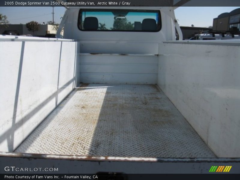 Arctic White / Gray 2005 Dodge Sprinter Van 2500 Cutaway Utility Van