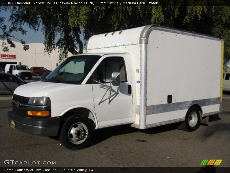 Front 3/4 View of 2003 Express 3500 Cutaway Moving Truck