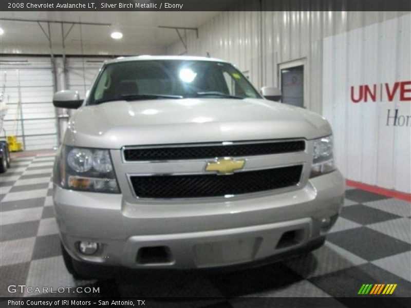 Silver Birch Metallic / Ebony 2008 Chevrolet Avalanche LT