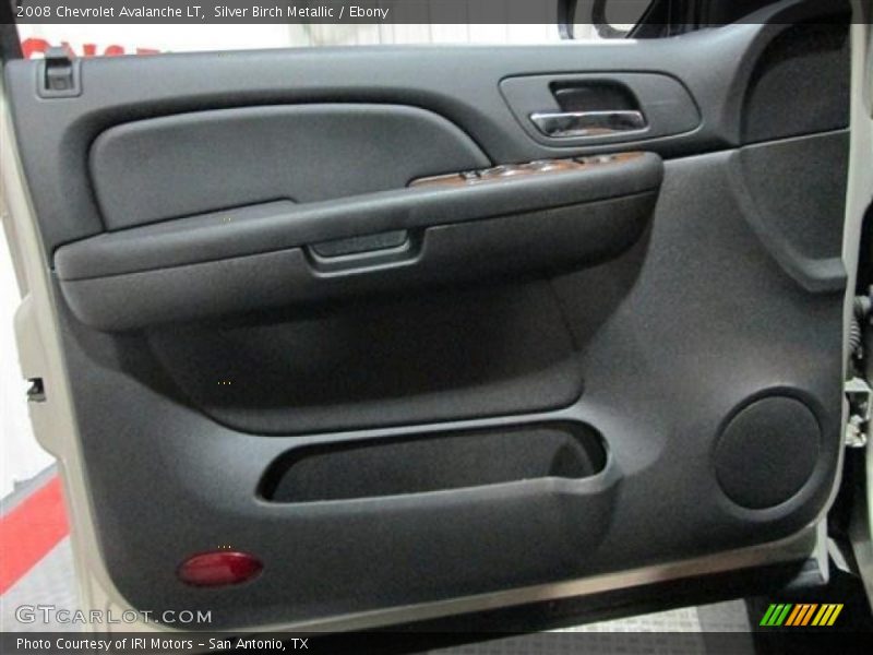 Silver Birch Metallic / Ebony 2008 Chevrolet Avalanche LT