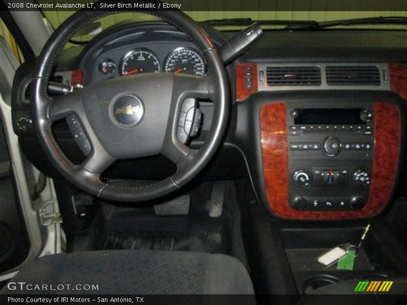 Silver Birch Metallic / Ebony 2008 Chevrolet Avalanche LT