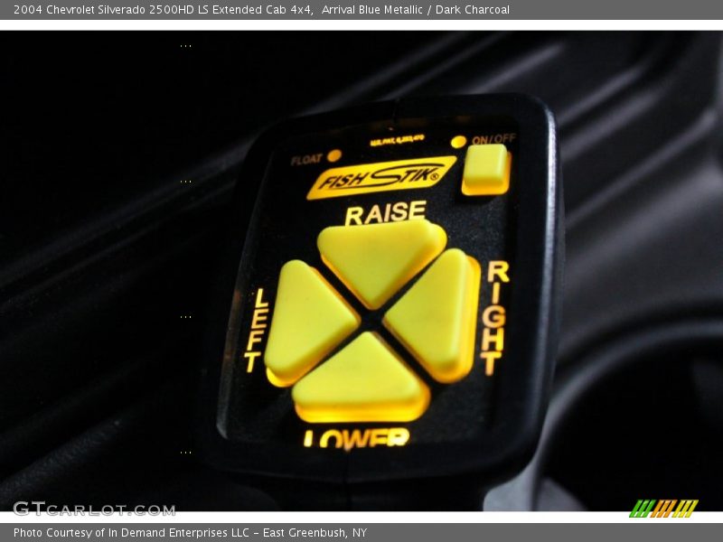 Arrival Blue Metallic / Dark Charcoal 2004 Chevrolet Silverado 2500HD LS Extended Cab 4x4