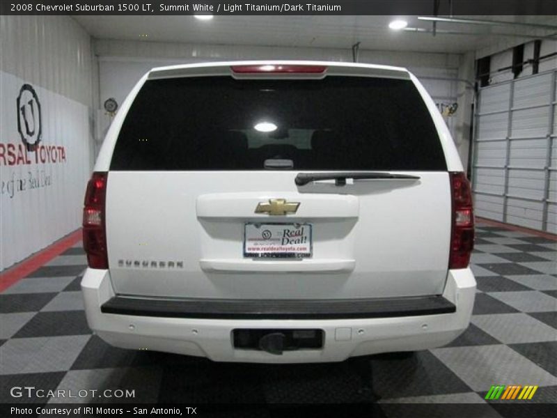 Summit White / Light Titanium/Dark Titanium 2008 Chevrolet Suburban 1500 LT