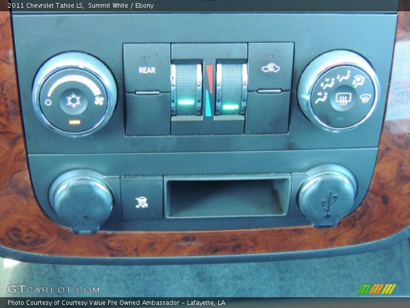 Summit White / Ebony 2011 Chevrolet Tahoe LS