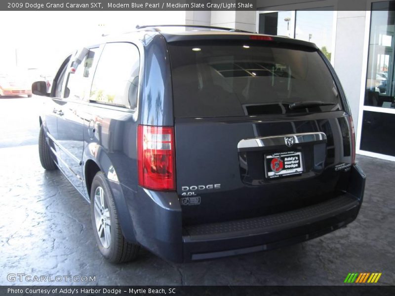 Modern Blue Pearl / Medium Slate Gray/Light Shale 2009 Dodge Grand Caravan SXT