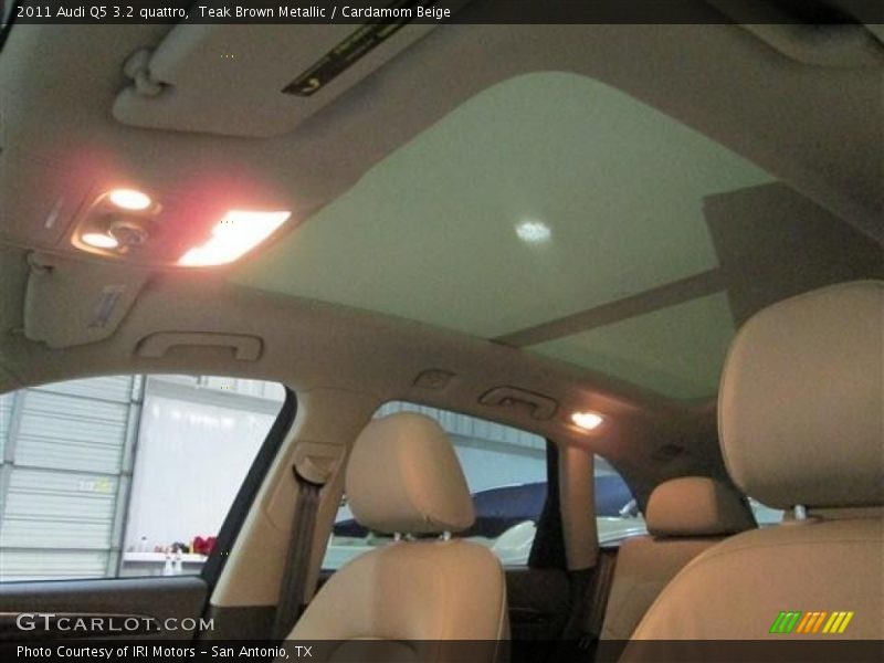 Teak Brown Metallic / Cardamom Beige 2011 Audi Q5 3.2 quattro
