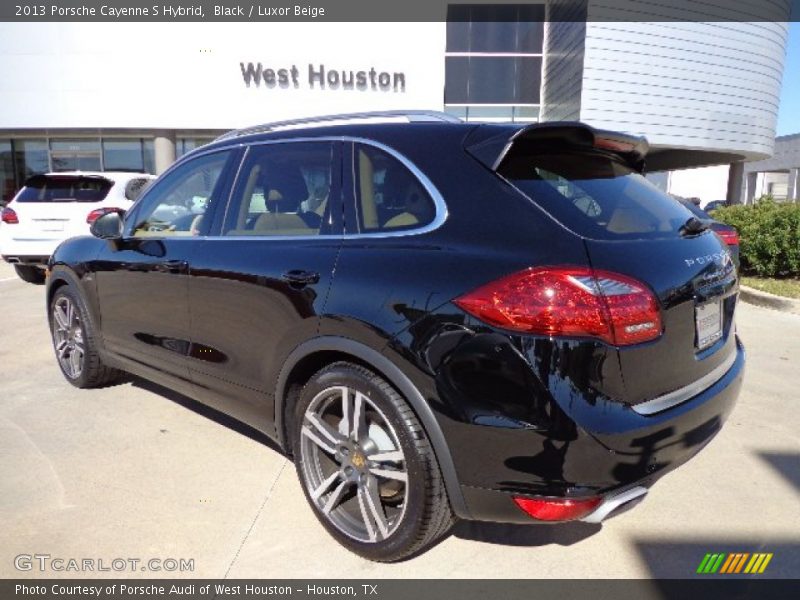 Black / Luxor Beige 2013 Porsche Cayenne S Hybrid