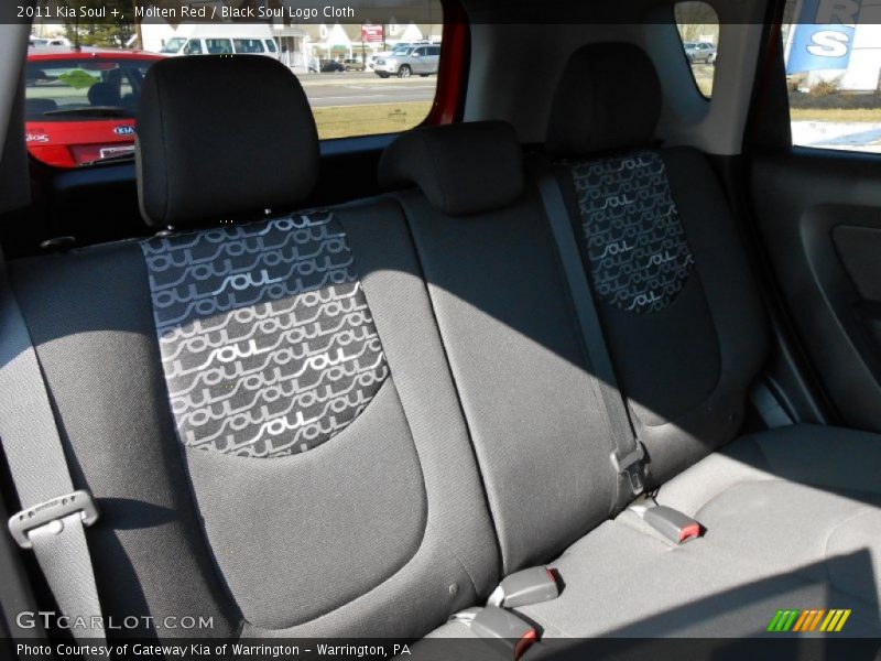 Molten Red / Black Soul Logo Cloth 2011 Kia Soul +