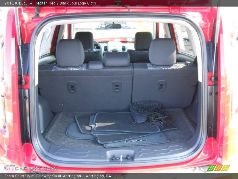 Molten Red / Black Soul Logo Cloth 2011 Kia Soul +