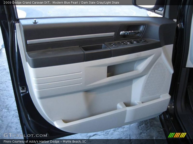 Modern Blue Pearl / Dark Slate Gray/Light Shale 2009 Dodge Grand Caravan SXT