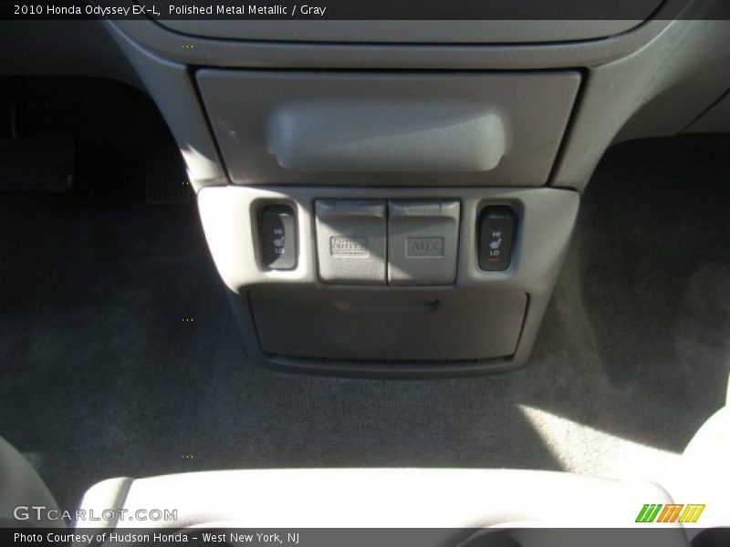Polished Metal Metallic / Gray 2010 Honda Odyssey EX-L