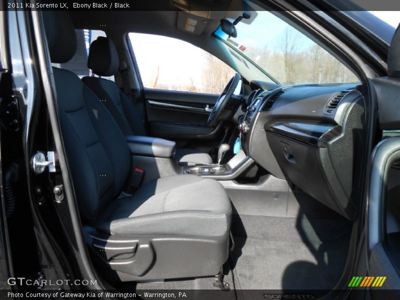 Ebony Black / Black 2011 Kia Sorento LX