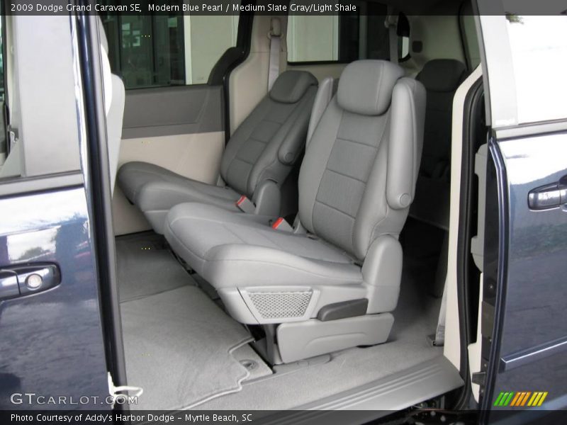 Modern Blue Pearl / Medium Slate Gray/Light Shale 2009 Dodge Grand Caravan SE