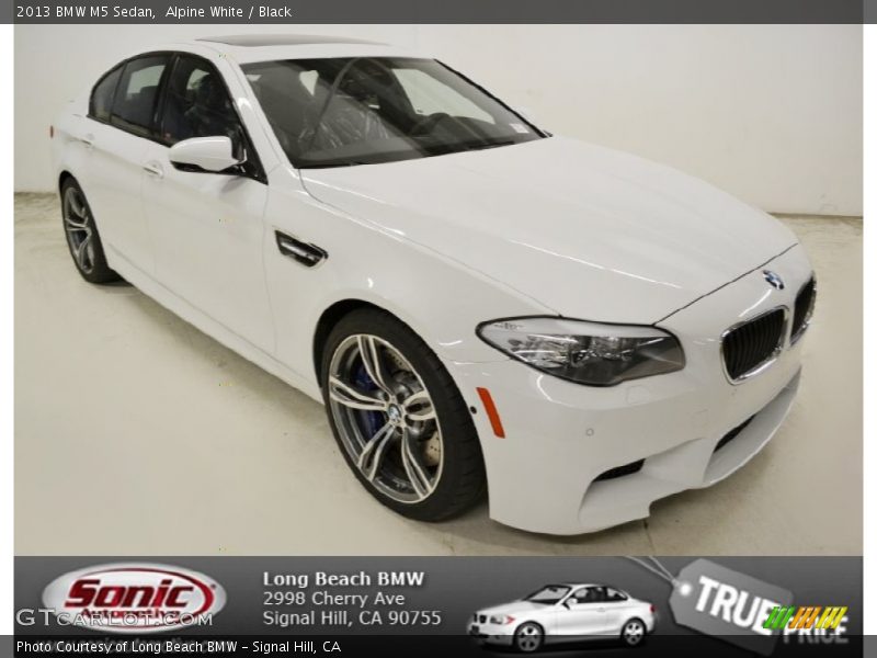 Alpine White / Black 2013 BMW M5 Sedan