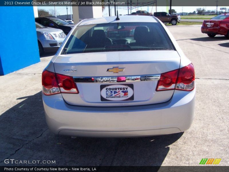 Silver Ice Metallic / Jet Black/Medium Titanium 2013 Chevrolet Cruze LS