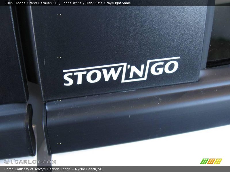 Stone White / Dark Slate Gray/Light Shale 2009 Dodge Grand Caravan SXT