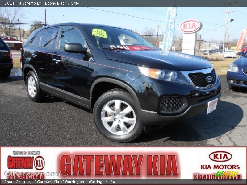 Ebony Black / Gray 2011 Kia Sorento LX
