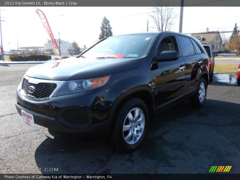 Ebony Black / Gray 2011 Kia Sorento LX
