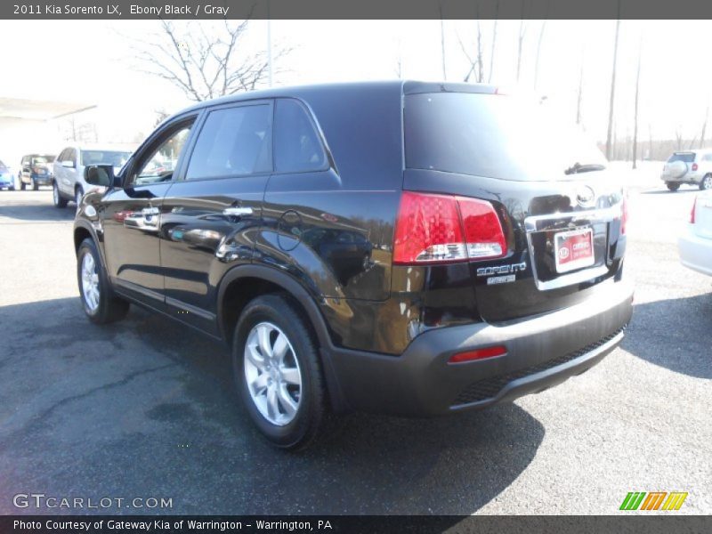 Ebony Black / Gray 2011 Kia Sorento LX