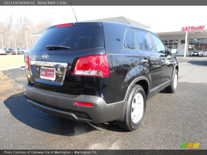 Ebony Black / Gray 2011 Kia Sorento LX