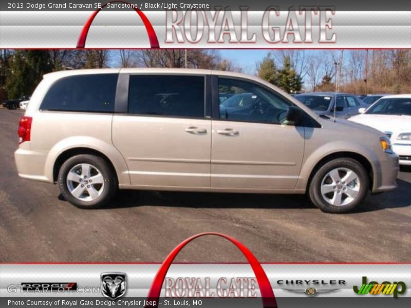 Sandstone / Black/Light Graystone 2013 Dodge Grand Caravan SE