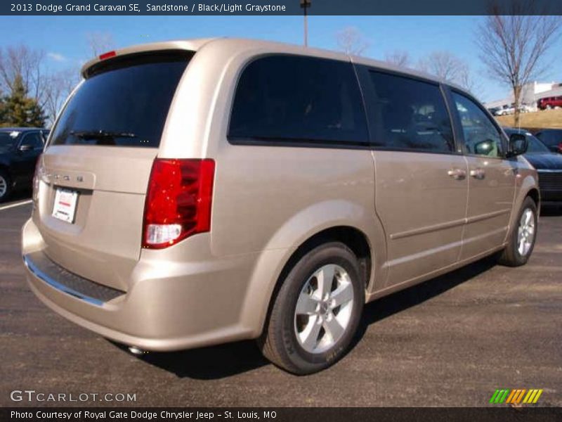 Sandstone / Black/Light Graystone 2013 Dodge Grand Caravan SE