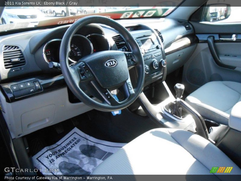 Ebony Black / Gray 2011 Kia Sorento LX