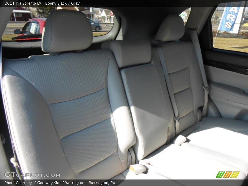 Ebony Black / Gray 2011 Kia Sorento LX