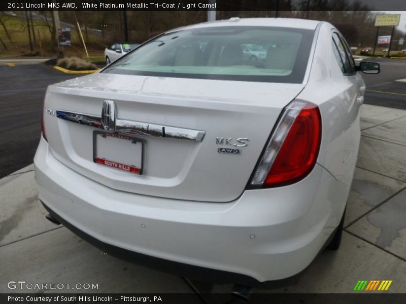White Platinum Metallic Tri-Coat / Light Camel 2011 Lincoln MKS AWD