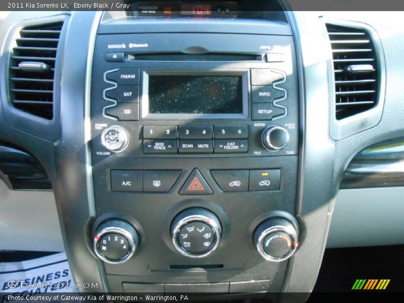 Ebony Black / Gray 2011 Kia Sorento LX
