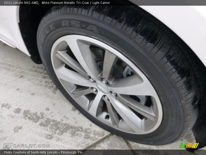 White Platinum Metallic Tri-Coat / Light Camel 2011 Lincoln MKS AWD