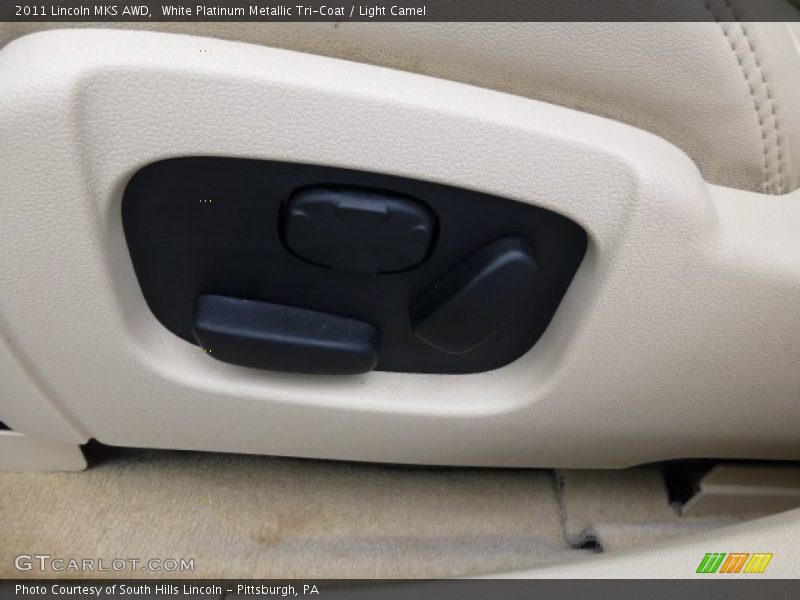 White Platinum Metallic Tri-Coat / Light Camel 2011 Lincoln MKS AWD