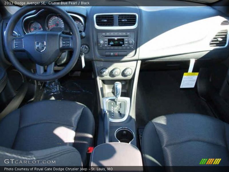 Crystal Blue Pearl / Black 2013 Dodge Avenger SE