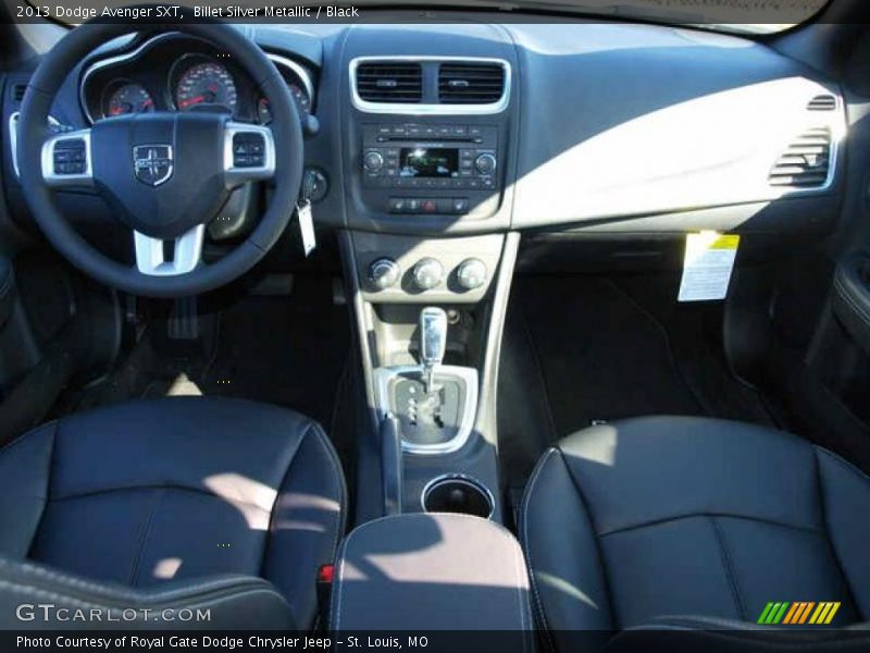 Billet Silver Metallic / Black 2013 Dodge Avenger SXT