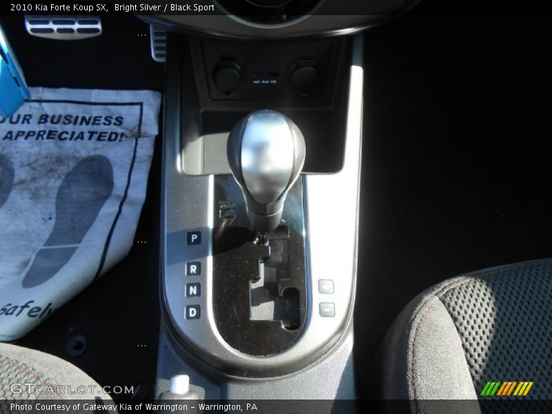 Bright Silver / Black Sport 2010 Kia Forte Koup SX