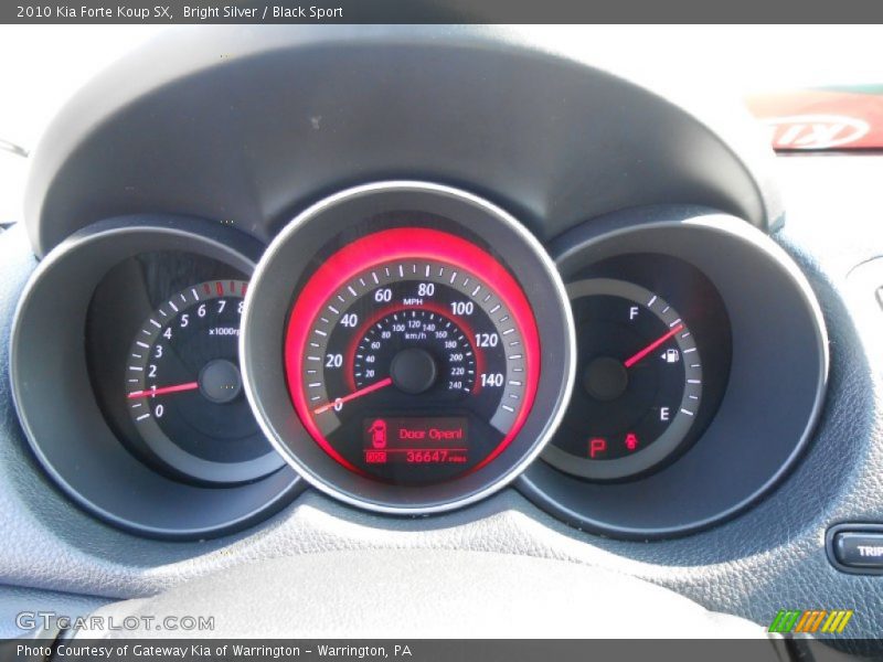 Bright Silver / Black Sport 2010 Kia Forte Koup SX