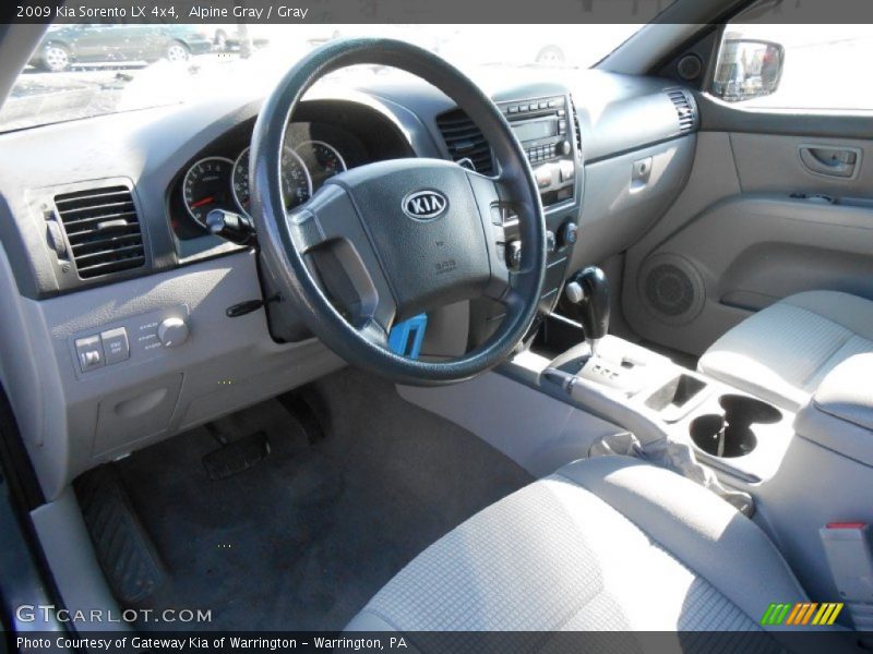 Gray Interior - 2009 Sorento LX 4x4 