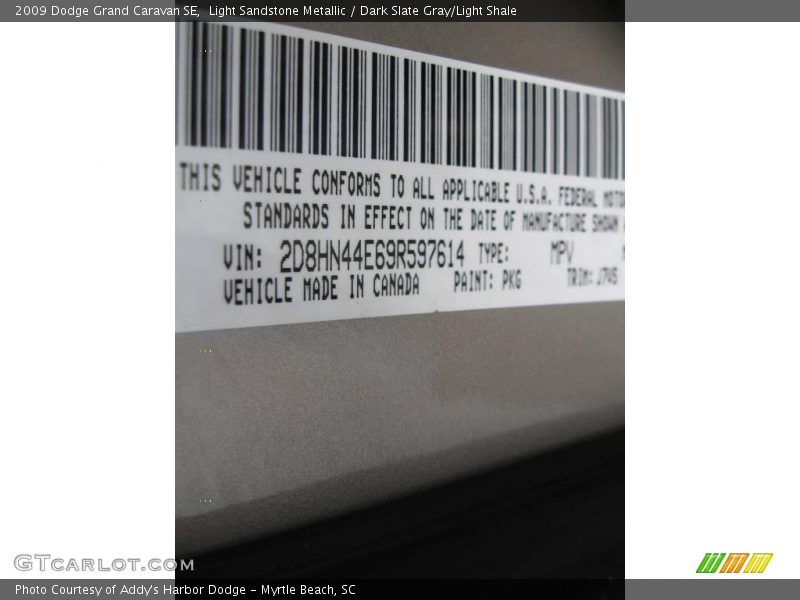 Light Sandstone Metallic / Dark Slate Gray/Light Shale 2009 Dodge Grand Caravan SE