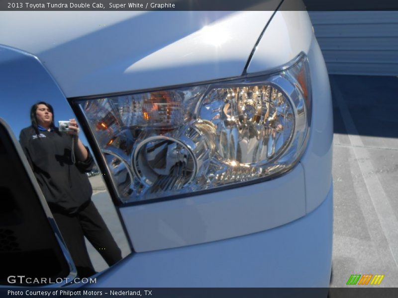 Super White / Graphite 2013 Toyota Tundra Double Cab