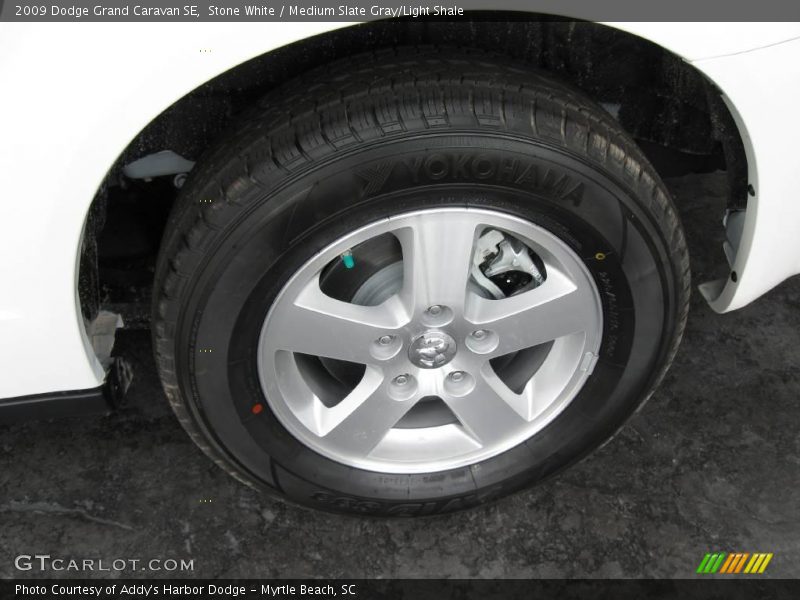 Stone White / Medium Slate Gray/Light Shale 2009 Dodge Grand Caravan SE