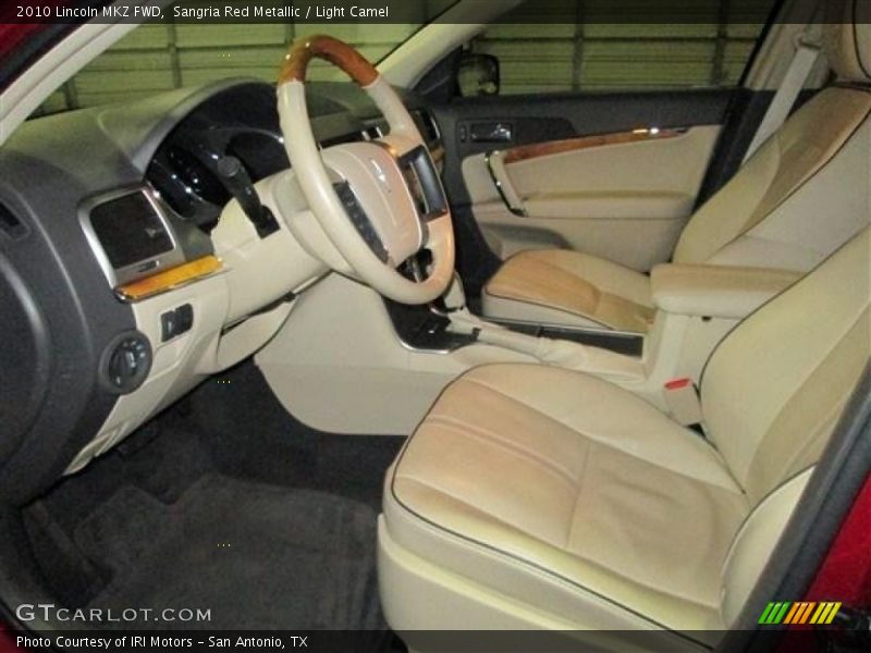  2010 MKZ FWD Light Camel Interior