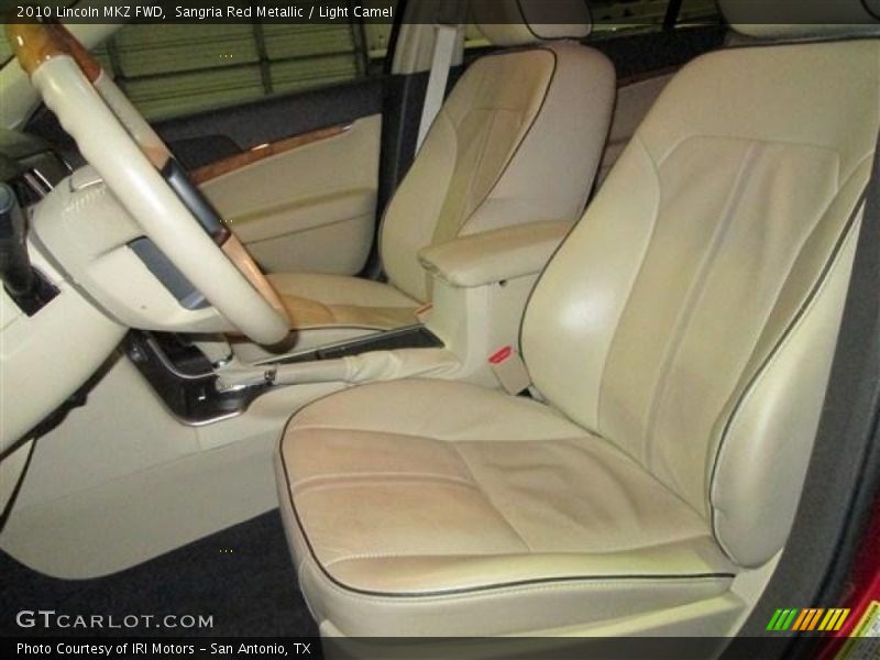 Front Seat of 2010 MKZ FWD