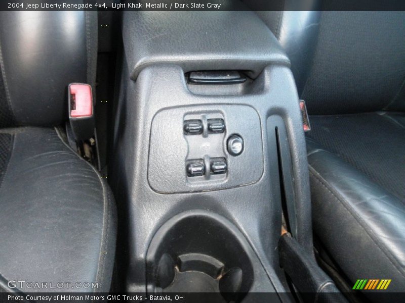 Light Khaki Metallic / Dark Slate Gray 2004 Jeep Liberty Renegade 4x4