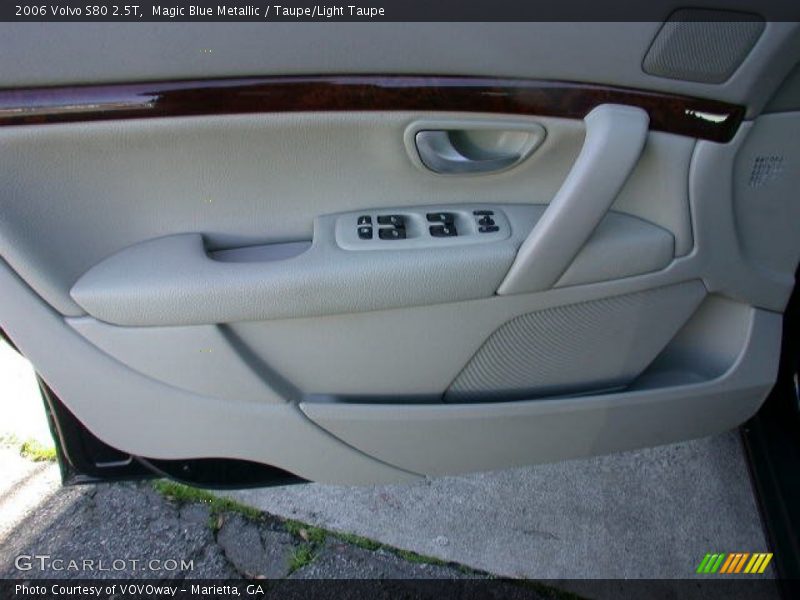 Magic Blue Metallic / Taupe/Light Taupe 2006 Volvo S80 2.5T